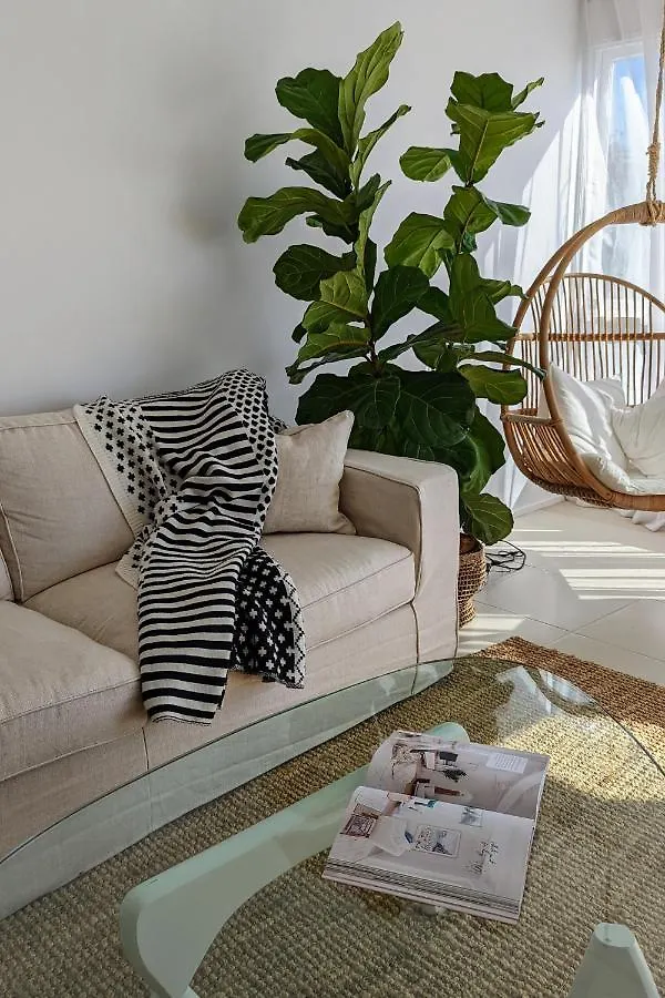 Apartment Kirra Beach Unit - Panoramic Gold Coast Beach View